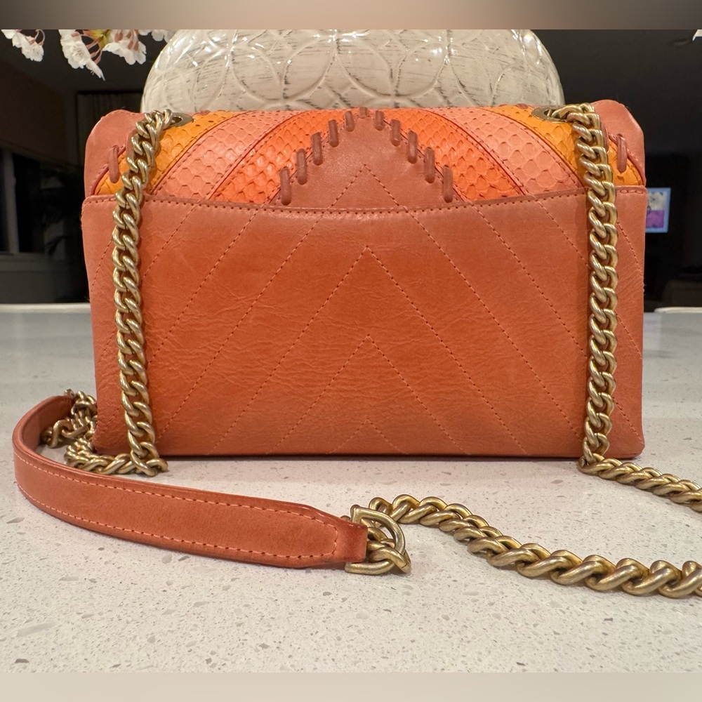 Chanel patches python flap - Picture 2 of 11